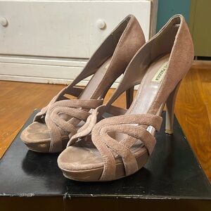 Steve Madden Loyall Blush Suede Open Toe Heels